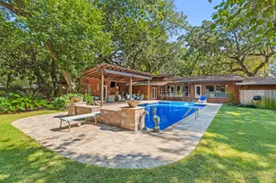 30 SE Bay Dr SE, Fort Walton Beach, FL 32548 - Photo 25