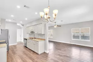 2030 Sunset Pine Way, Gulf Breeze, FL 32563 - Photo 9