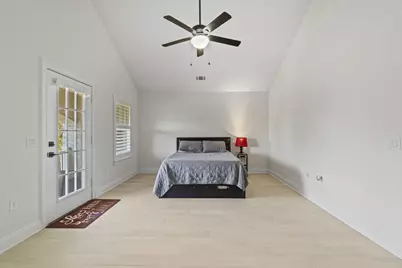 6355 E Bay Boulevard E, Gulf Breeze, FL 32563 - Photo 25