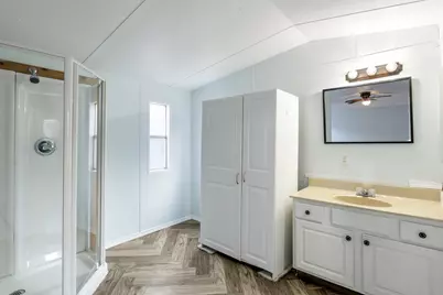 66 E Orange Blossom Avenue E, Defuniak Springs, FL 32433 - Photo 11