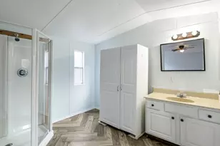 66 E Orange Blossom Ave E, Defuniak Springs, FL 32433 - Photo 11