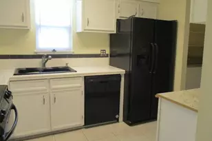 333 Woodham Ct, Fort Walton Beach, FL 32547 - Photo 3