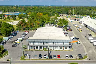 119 NW Hollywood Boulevard NW, Fort Walton Beach, FL 32548 - Photo 1