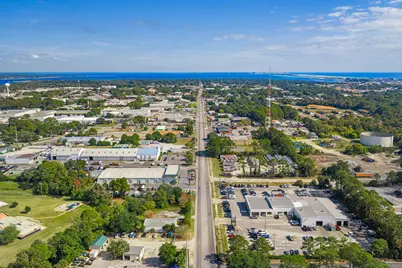 119 NW Hollywood Boulevard NW, Fort Walton Beach, FL 32548 - Photo 33