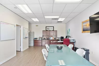 119 NW Hollywood Boulevard NW, Fort Walton Beach, FL 32548 - Photo 13