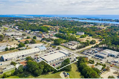 119 NW Hollywood Boulevard NW, Fort Walton Beach, FL 32548 - Photo 29