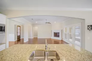 136 Buxtons Wy, Freeport, FL 32439 - Photo 15