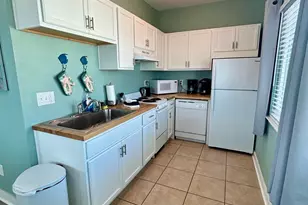 364 Bluefish Dr, Fort Walton Beach, FL 32548 - Photo 9