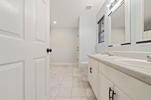 706 Marsh Harbor Dr, Mary Esther, FL 32569 - Photo 17