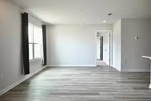 429 Scarborough St, Crestview, FL 32539 - Photo 19