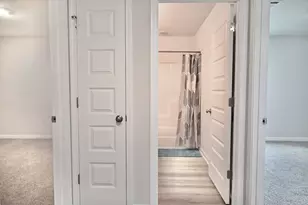 429 Scarborough St, Crestview, FL 32539 - Photo 7