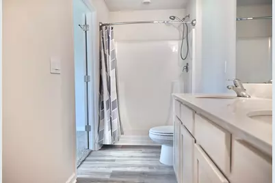 429 Scarborough Street, Crestview, FL 32539 - Photo 25