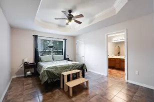 203 8th Ave, Crestview, FL 32536 - Photo 13