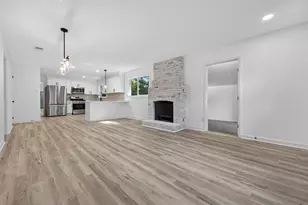 220 Edge Ave, Valparaiso, FL 32580 - Photo 5