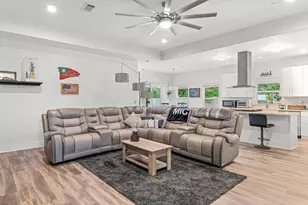 736 Commanche St, Fort Walton Beach, FL 32547 - Photo 47