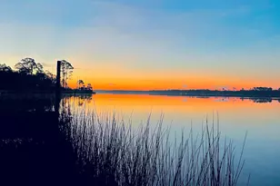 2975 Holley Point Rd, Navarre, FL 32566 - Photo 11