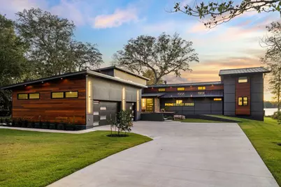 1435 Bayshore Drive, Niceville, FL 32578 - Photo 1