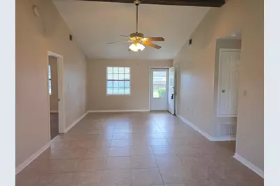 619 Schneider Drive, Fort Walton Beach, FL 32547 - Photo 3