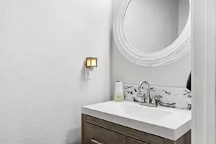 22 N Sand Palm Road N, Freeport, FL 32439 - Photo 11