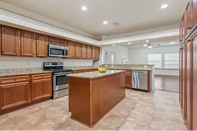 2159 Bayshore Drive, Niceville, FL 32578 - Photo 11