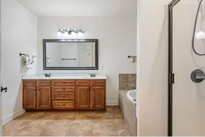 2159 Bayshore Drive, Niceville, FL 32578 - Photo 23