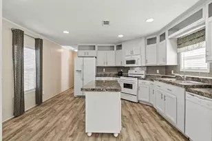 7419 Pappa Lawrence Rd, Laurel Hill, FL 32567 - Photo 13