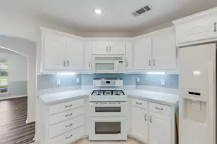 54 Hillcrest Dr, Shalimar, FL 32579 - Photo 15