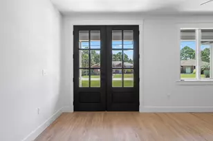 7713 Sandstone St, Navarre, FL 32566 - Photo 9