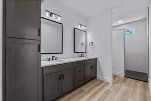 8393 Segura St, Navarre, FL 32566 - Photo 31