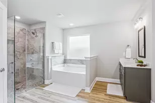 4257 Elvis Presley Dr, Milton, FL 32583 - Photo 21