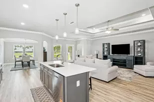 4257 Elvis Presley Dr, Milton, FL 32583 - Photo 13