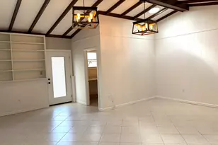 32 NE Bay Dr NE, Fort Walton Beach, FL 32548 - Photo 9