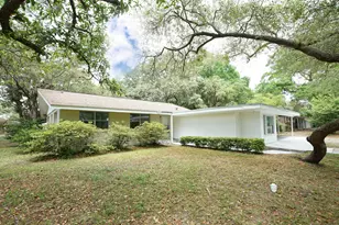 62 Meigs Dr, Shalimar, FL 32579 - Photo 1