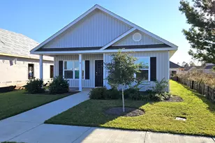 96 Sweetthorn St, Freeport, FL 32439 - Photo 1