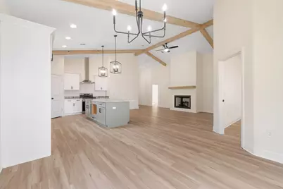 8511 Barrancas Street, Navarre, FL 32566 - Photo 9