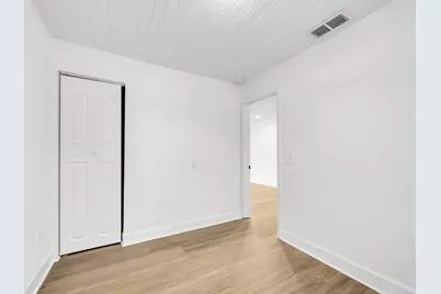 114 S Vestavia Street S, Panama City Beach, FL 32413 - Photo 15