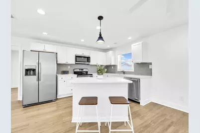 114 S Vestavia Street S, Panama City Beach, FL 32413 - Photo 9