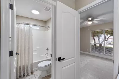 5284 Woodlake Trace, Gulf Breeze, FL 32563 - Photo 27