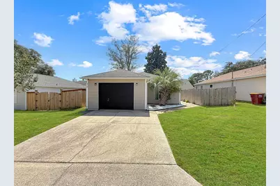 312 Apple Drive, Crestview, FL 32536 - Photo 1