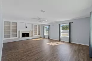 145 W Terry Circle W, Mary Esther, FL 32569 - Photo 11