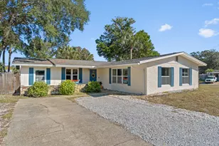 145 W Terry Circle W, Mary Esther, FL 32569 - Photo 1