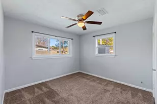 145 W Terry Circle W, Mary Esther, FL 32569 - Photo 17