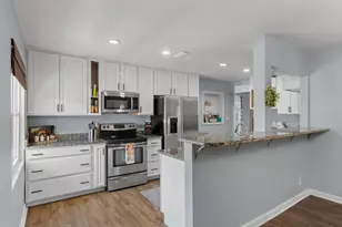 145 W Terry Circle W, Mary Esther, FL 32569 - Photo 7