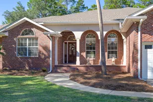 2002 Kildare Cir, Niceville, FL 32578 - Photo 3