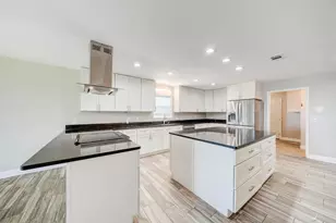 7017 Hugh Dr, Panama City, FL 32404 - Photo 13