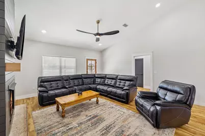 2228 U.S. Highway 90, Cottondale, FL 32431 - Photo 7