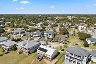 3348 Edgewater Dr, Gulf Breeze, FL 32563 - Photo 47