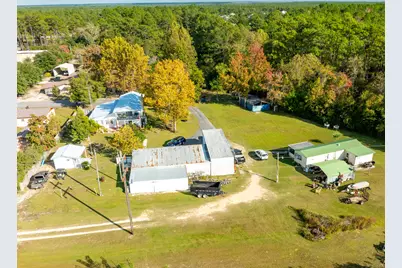 176 Bourbon Street, Freeport, FL 32439 - Photo 3