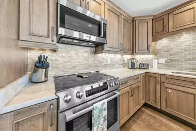 10 Harbor Boulevard #W325, Destin, FL 32541 - Photo 9