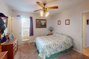 2293 Estate Cir, Navarre, FL 32566 - Photo 33